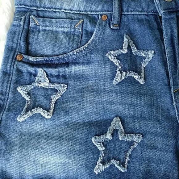 JESSICA SIMPSON JOURNEY Denim Shorts Star Applique Frayed Hem Blue Jean Festival - Picture 8 of 11
